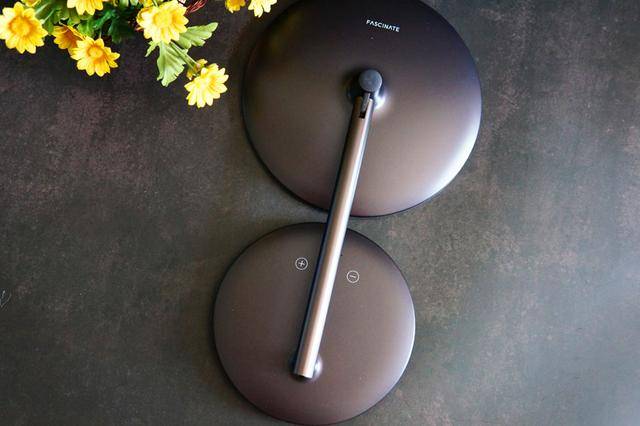 斐色耐JIUJIU化妆镜体验麻将胡了日光